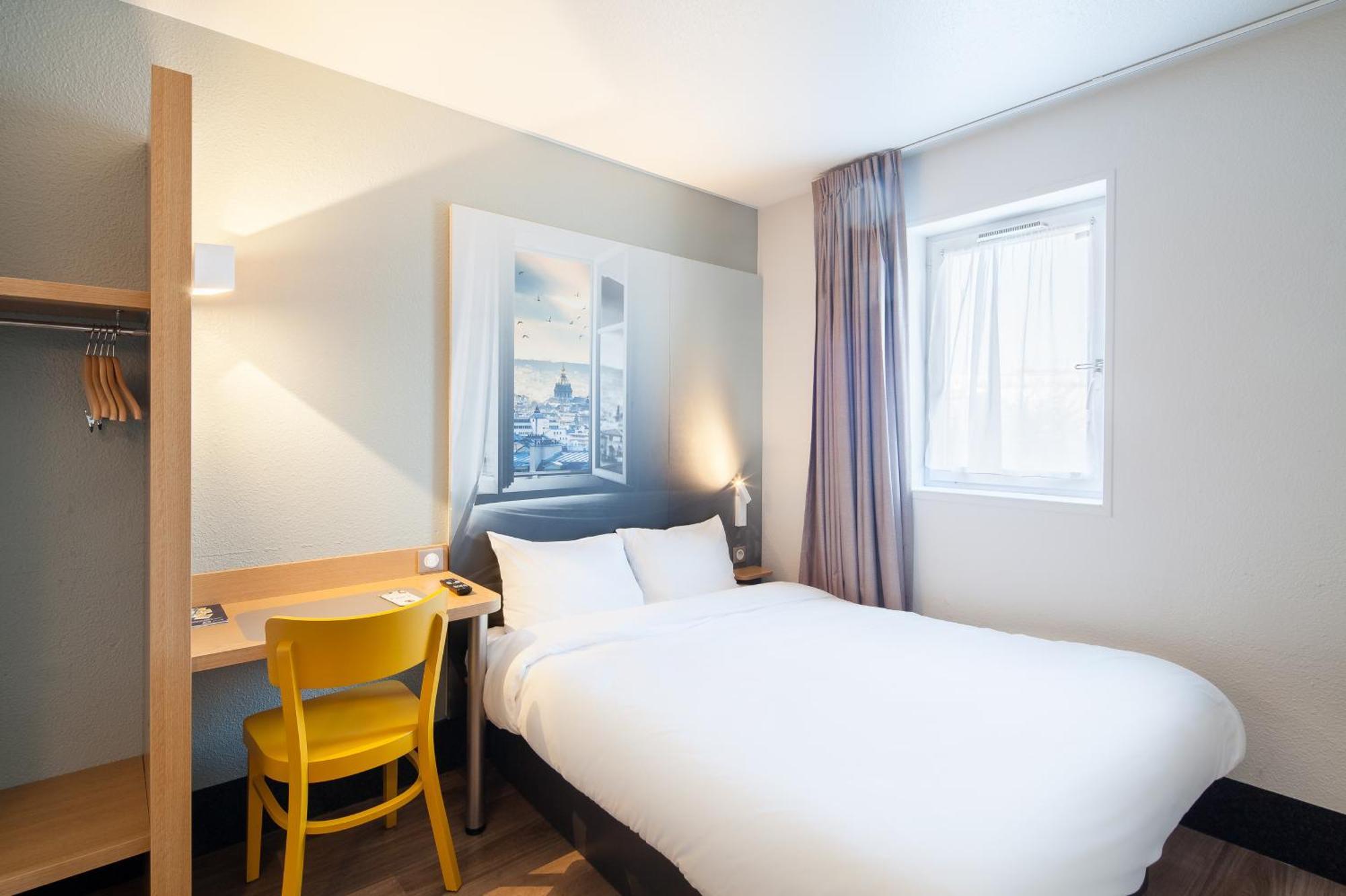 B&B Hotel Maurepas Exteriér fotografie