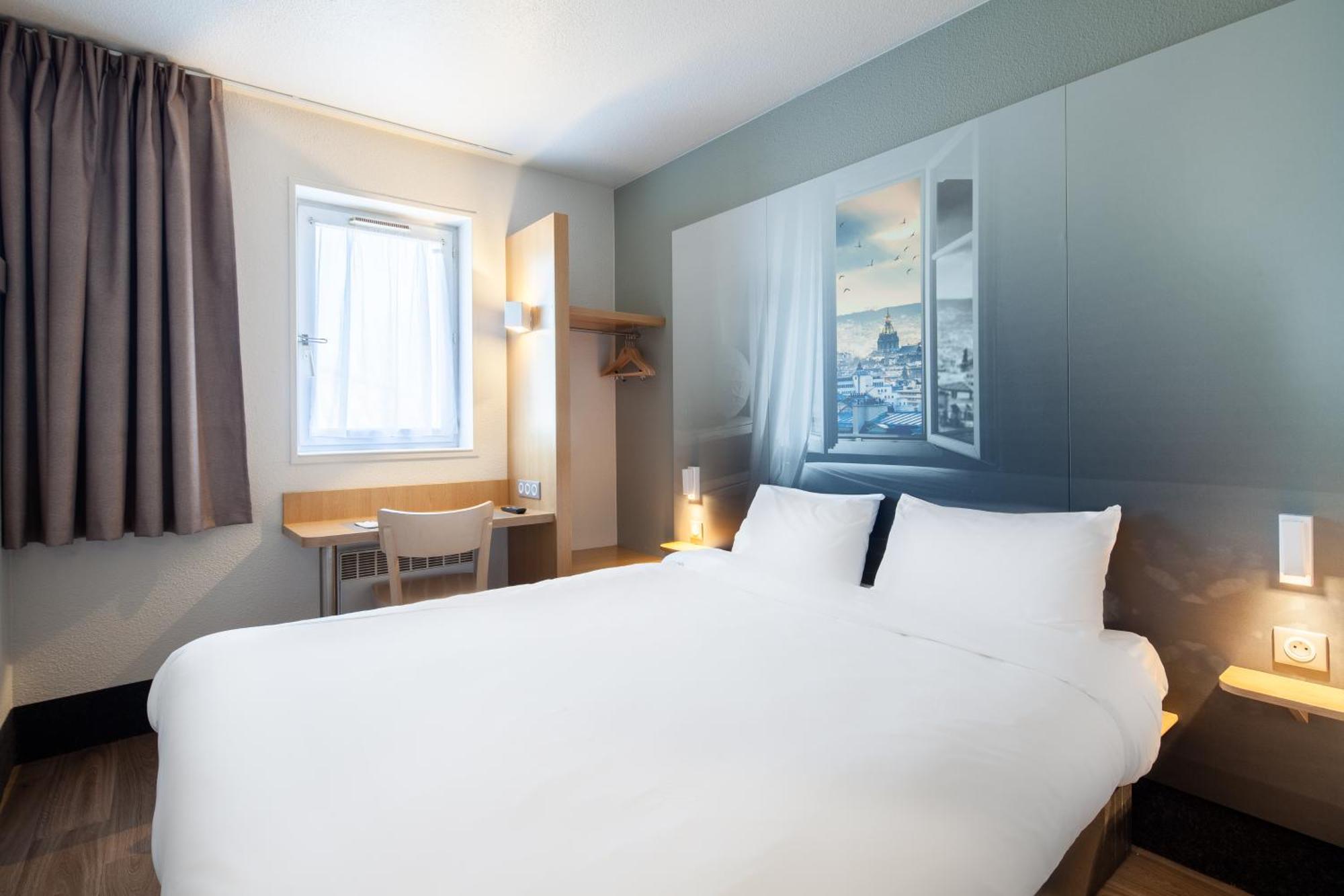 B&B Hotel Maurepas Exteriér fotografie