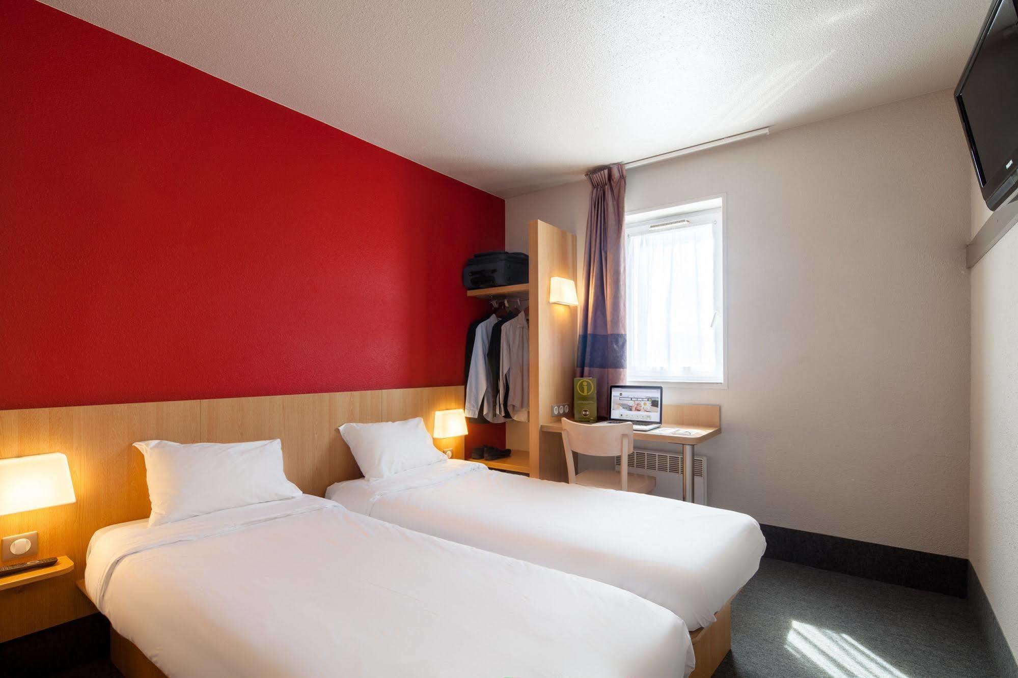 B&B Hotel Maurepas Exteriér fotografie